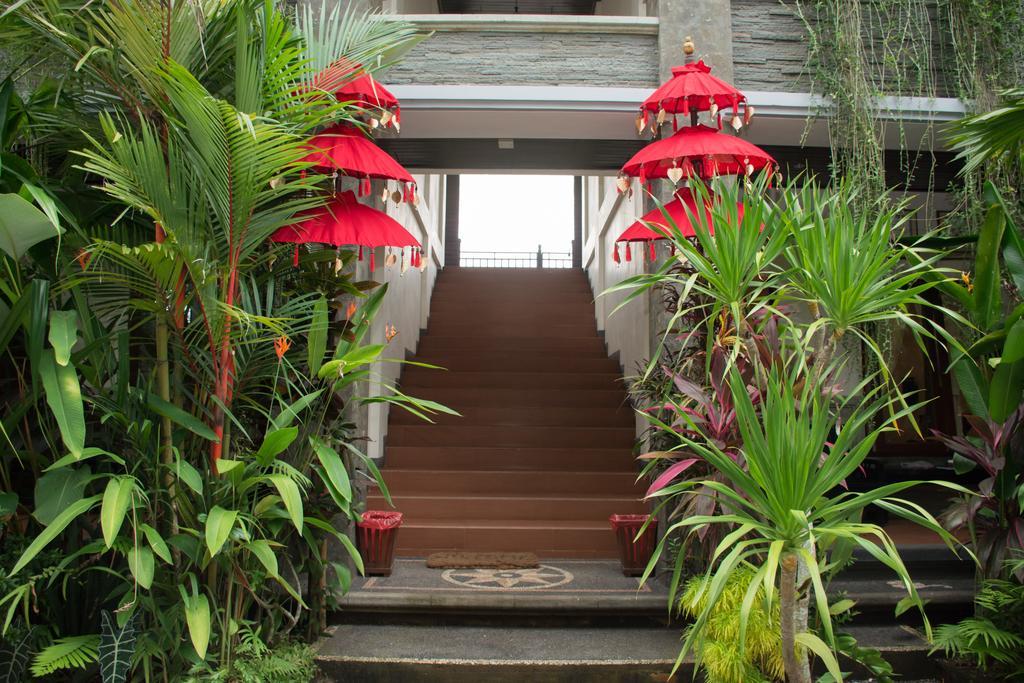 Hotel The Galuh Pekutatan Pulukan Exterior foto