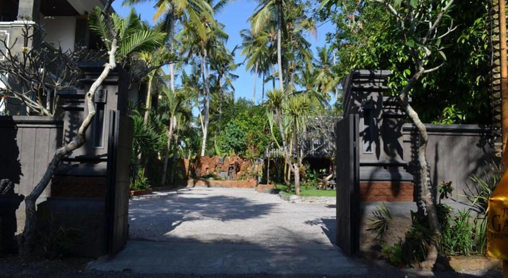 Hotel The Galuh Pekutatan Pulukan Exterior foto