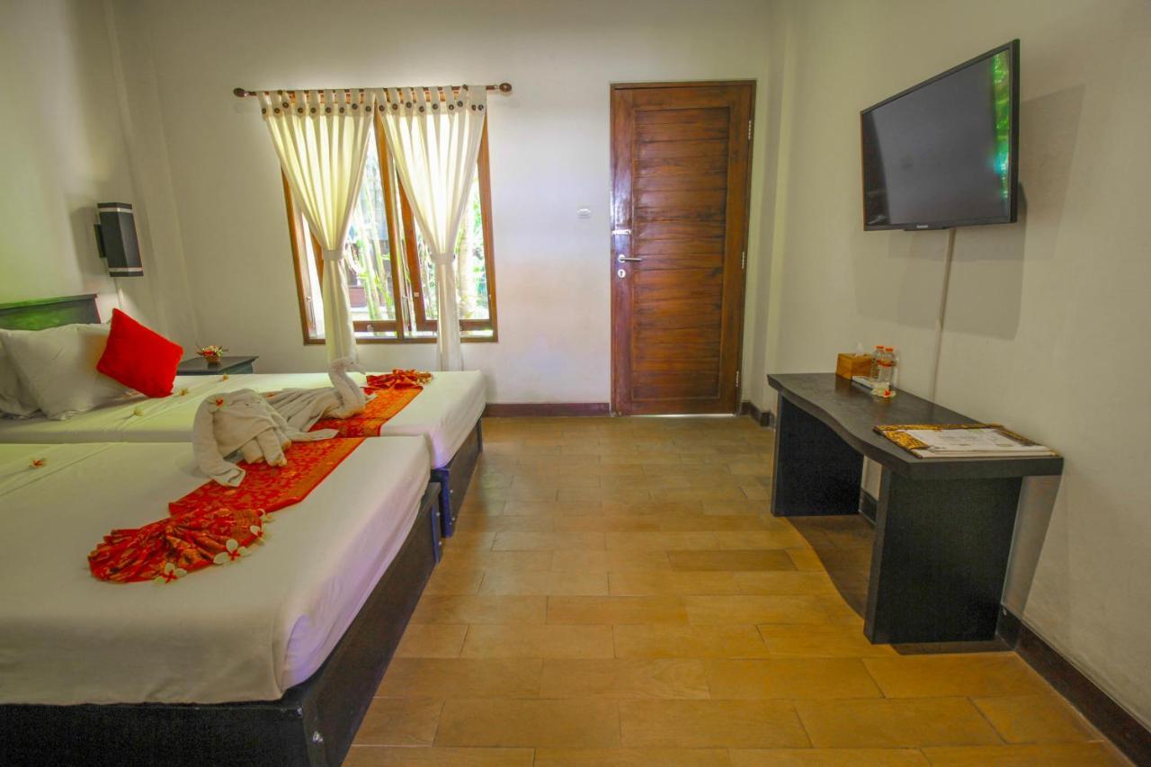 Hotel The Galuh Pekutatan Pulukan Exterior foto